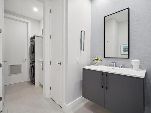 Bathroom - 2111-300 Av. Des Sommets, Montréal (Verdun/Île-Des-Soeurs), QC - Indoor Photo Showing Bathroom