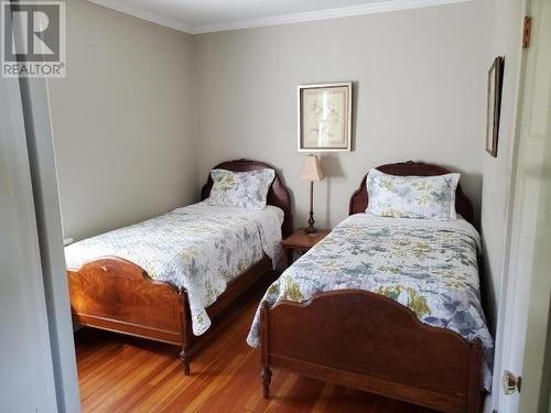 4516 Marine Ave, Powell River, BC - Indoor Photo Showing Bedroom