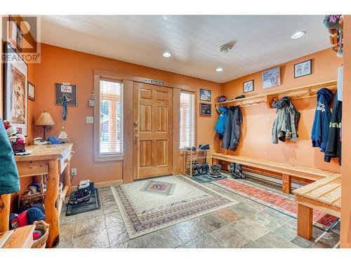 112 Creekview Road, Penticton, BC - Indoor Photo Showing Other Room