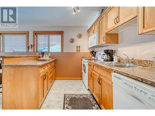 112 Creekview Road, Penticton, BC - Indoor Photo Showing Kitchen With Double Sink