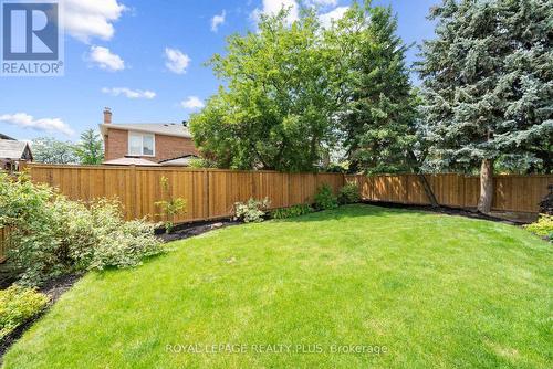 4344 Dallas Crt, Mississauga, ON - Outdoor With Backyard