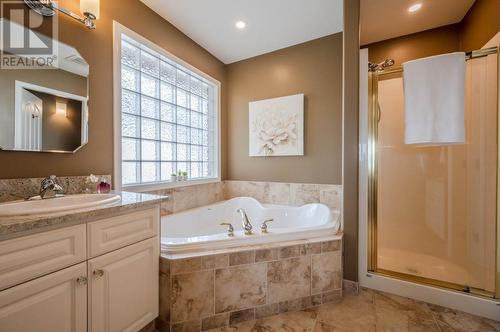 143 Westview Drive, Penticton, BC - Indoor Photo Showing Bathroom