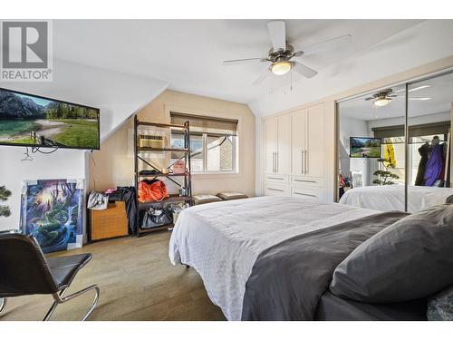 845 Manhattan Drive, Kelowna, BC - Indoor Photo Showing Bedroom