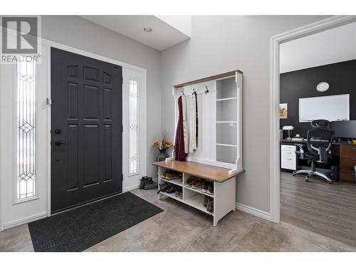 1830 23 Street Ne, Salmon Arm, BC - Indoor Photo Showing Bedroom