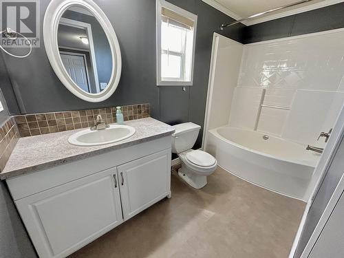 9103 87Th Avenue, Fort St. John, BC - Indoor Photo Showing Bathroom