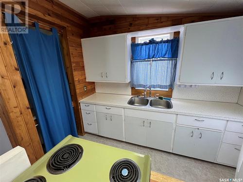 790 Saskatchewan Avenue, Milden, SK - Indoor Photo Showing Kitchen With Double Sink