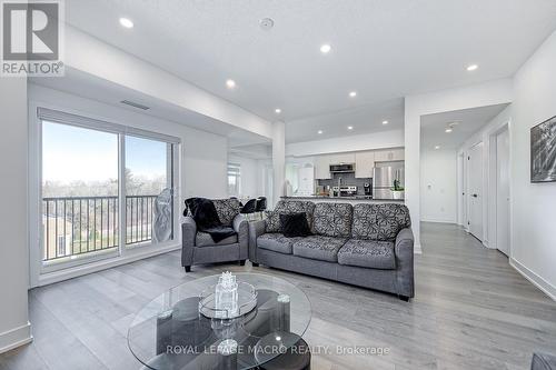 201 - 8 Culinary Lane, Barrie, ON - Indoor Photo Showing Living Room