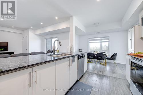 201 - 8 Culinary Lane, Barrie, ON - Indoor Photo Showing Kitchen With Double Sink With Upgraded Kitchen