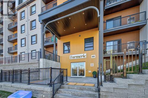 201 - 8 Culinary Lane, Barrie, ON - Outdoor With Balcony