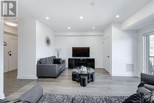 201 - 8 Culinary Lane, Barrie, ON - Indoor Photo Showing Living Room