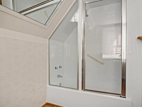 Bathroom - 18  - 15 Rue Principale O., Sainte-Agathe-Des-Monts, QC - Indoor Photo Showing Bathroom