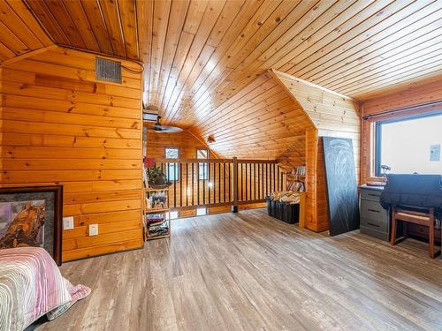232 Highway 97B Highway, Enderby, BC - Indoor With Fireplace