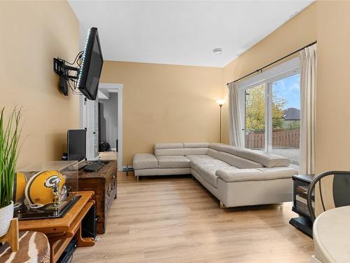 2160 Shelby Crescent, West Kelowna, BC - Indoor Photo Showing Other Room