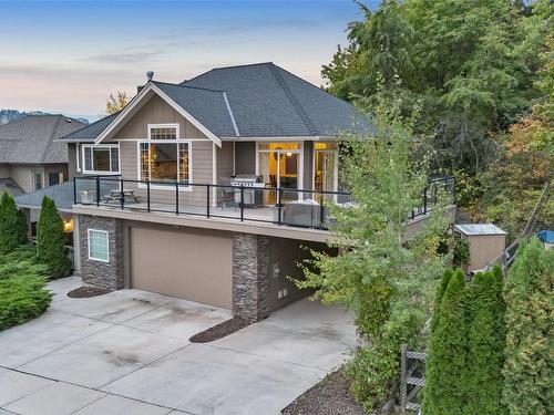 2160 Shelby Crescent, West Kelowna, BC - Outdoor