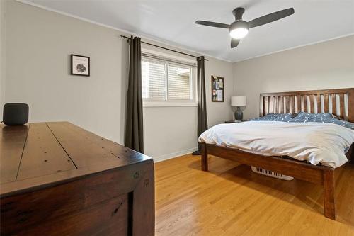 11 Colmar Place|Unit #2, Dundas, ON - Indoor Photo Showing Bedroom