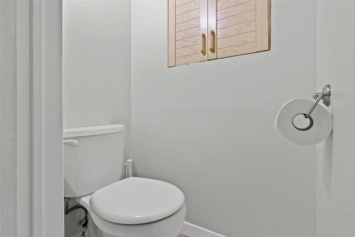 11 Colmar Place|Unit #2, Dundas, ON - Indoor Photo Showing Bathroom