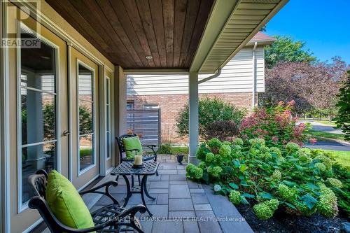2190 Constance Dr, Oakville, ON - Outdoor With Deck Patio Veranda With Exterior