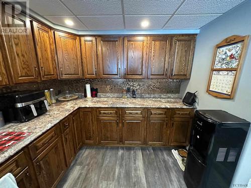 210 Grenfell Rd, Kenogami, ON - Indoor Photo Showing Kitchen