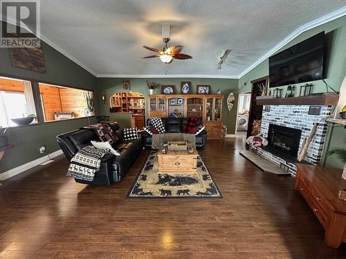 210 Grenfell Rd, Kenogami, ON - Indoor Photo Showing Living Room With Fireplace