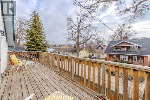 401 Maplewood Avenue, Fort Erie, ON - Outdoor With Deck Patio Veranda