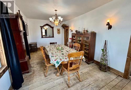 498 Eldon Station Road, Kawartha Lakes, ON - Indoor Photo Showing Dining Room