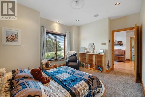 1559 York Road, Niagara-On-The-Lake, ON - Indoor Photo Showing Other Room