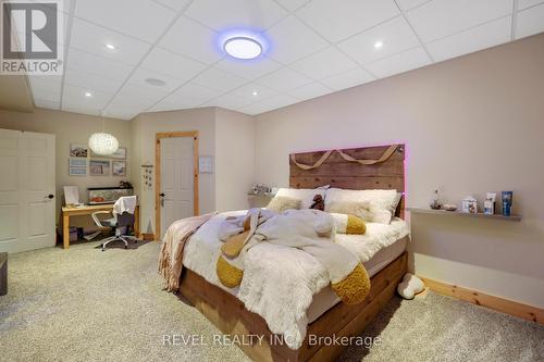 1559 York Road, Niagara-On-The-Lake, ON - Indoor Photo Showing Bedroom