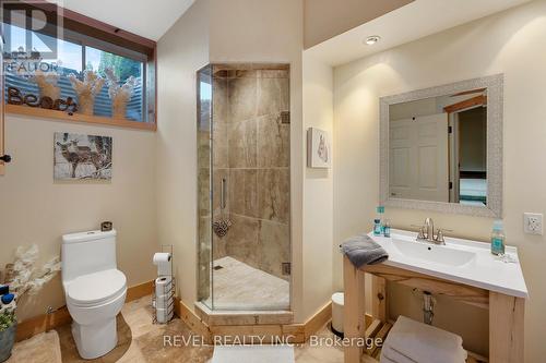 1559 York Road, Niagara-On-The-Lake, ON - Indoor Photo Showing Bathroom