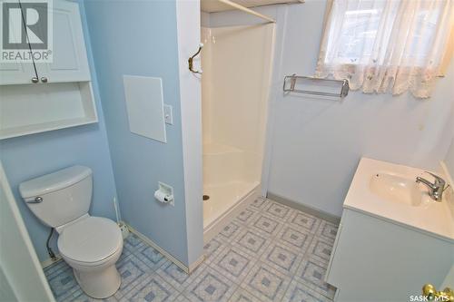 10 Mallard Crescent, Thomson Lake, SK - Indoor Photo Showing Bathroom