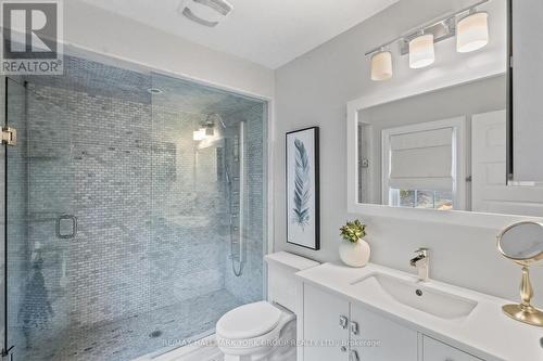 119 Richmond Street, Richmond Hill, ON - Indoor Photo Showing Bathroom