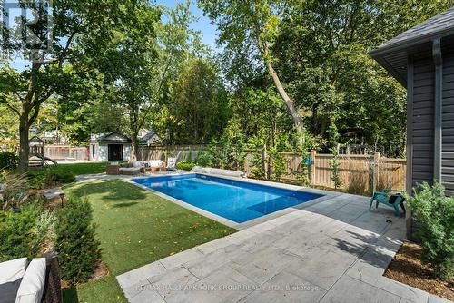 119 Richmond St, Richmond Hill, ON - Outdoor With In Ground Pool With Backyard