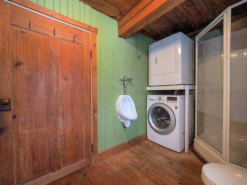 Salle de bains - 19500 Boul. Des Acadiens, Bécancour, QC - Indoor Photo Showing Laundry Room