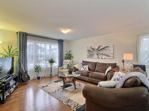 Living room - 1671 Rue Jasmin, Sherbrooke (Brompton/Rock Forest/Saint-Élie/Deauville), QC - Indoor Photo Showing Living Room