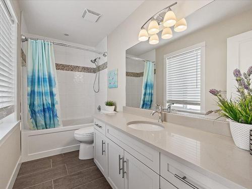 1-3750 West Bay Road, West Kelowna, BC - Indoor Photo Showing Bathroom