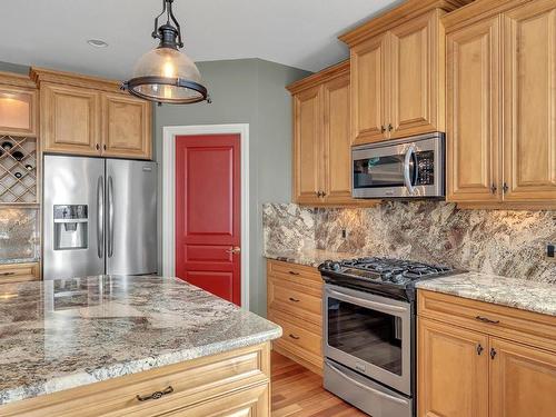 2031 Derrickson Place, Westbank, BC - Indoor Photo Showing Kitchen With Upgraded Kitchen