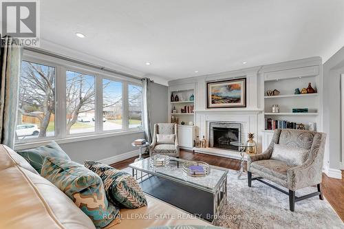 1103 Marley Crescent, Burlington, ON - Indoor With Fireplace