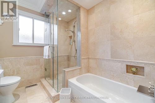 237 Derrydown Rd, Toronto, ON - Indoor Photo Showing Bathroom