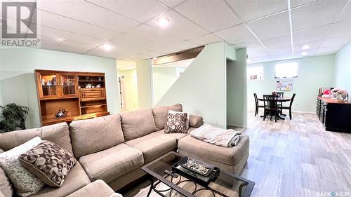 800 Mckenzie Street N, Outlook, SK - Indoor Photo Showing Dining Room