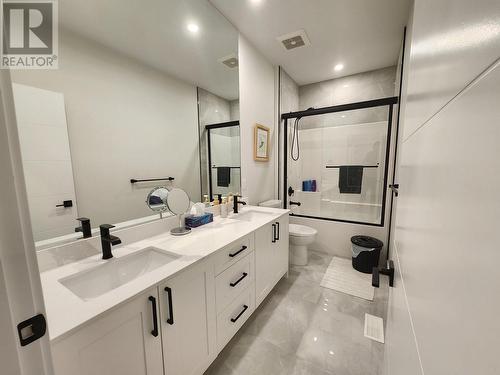 3936 Brink Court, Prince George, BC - Indoor Photo Showing Bathroom