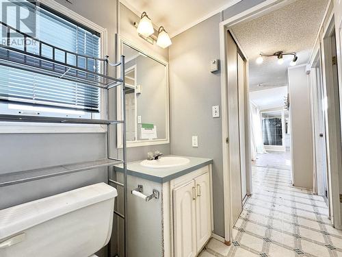 140 9207 82 Street, Fort St. John, BC - Indoor Photo Showing Bathroom
