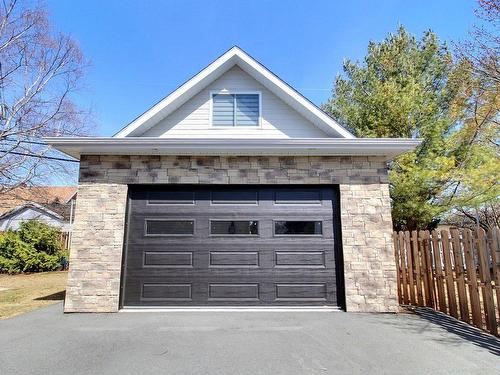 Garage - 1626 Rue Lawlis, Val-D'Or, QC - Outdoor