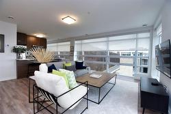 Open Living Room with views of Escarpment - 