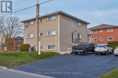 581 Digby Ave, Oshawa, ON - Outdoor