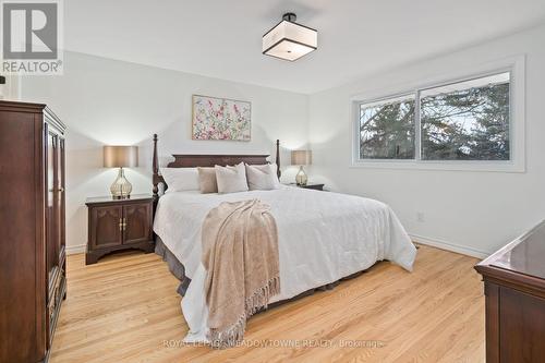 30 Regan Crescent, Halton Hills, ON - Indoor Photo Showing Bedroom