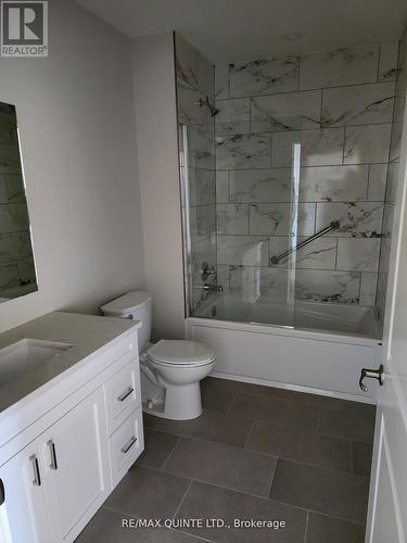 #401 -17 Cleave Ave, Prince Edward County, ON - Indoor Photo Showing Bathroom