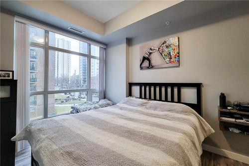 81 Robinson Street|Unit #305, Hamilton, ON - Indoor Photo Showing Bedroom
