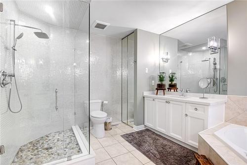4291 Couples Crescent, Burlington, ON - Indoor Photo Showing Bathroom