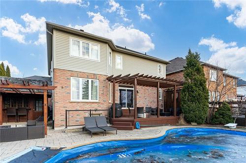 4291 Couples Crescent, Burlington, ON - Outdoor With In Ground Pool With Deck Patio Veranda