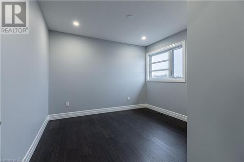176 Foxborough Place, Thorndale, ON - Indoor Photo Showing Other Room