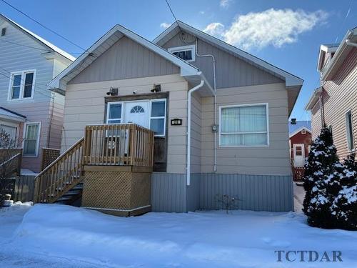 26 Fourth Ave, Timmins, ON 